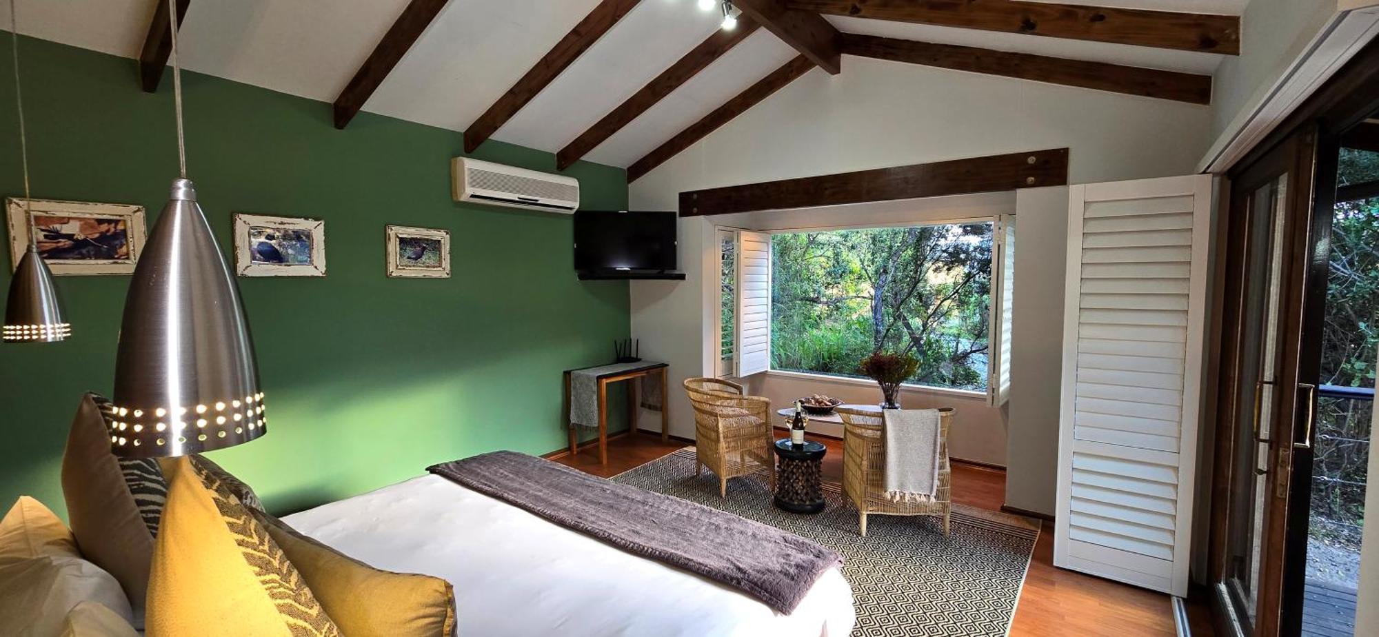 Elephant Hide Of Knysna Guest Lodge Luaran gambar