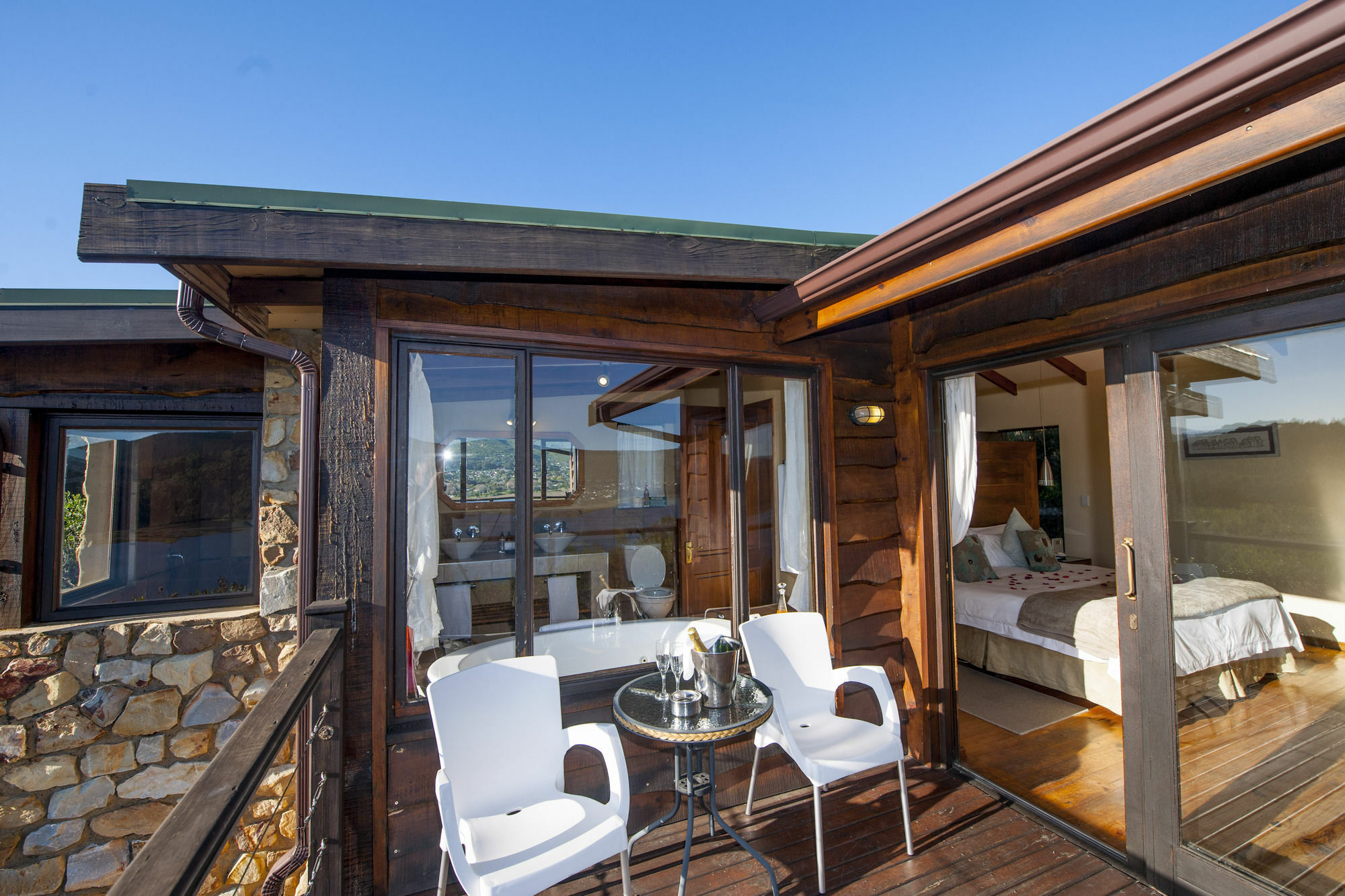 Elephant Hide Of Knysna Guest Lodge Luaran gambar